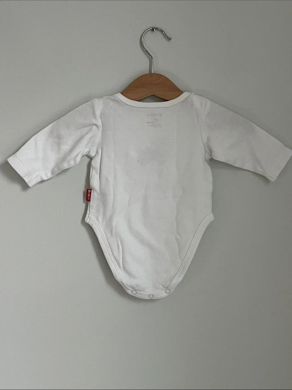 OshKosh B'gosh | White Long-Sleeve Bodysuit with Reindeer Applique Size 0-3M